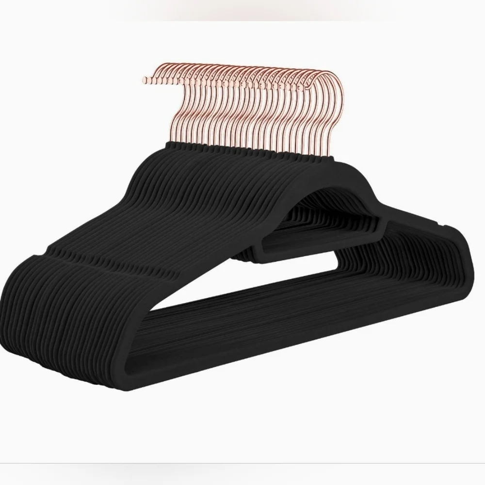 Hangers 18 Pack -Black Velvet Non-Slip Rose gold hook